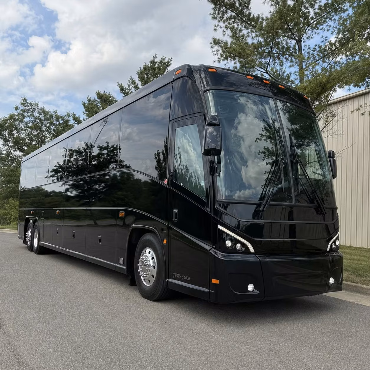 beat the 405 every morning with a corporate commuter shuttle in los angeles