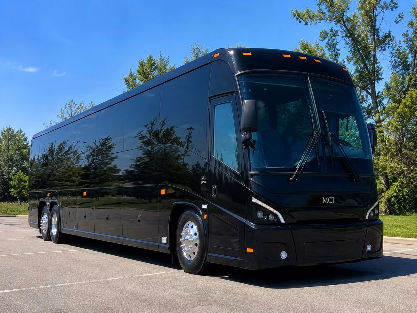 los angeles wedding shuttle bus rentals for your entire guest list